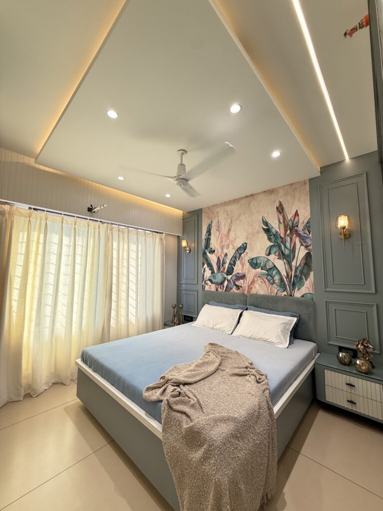 Portfolio Treeland bedroom, view towards the window